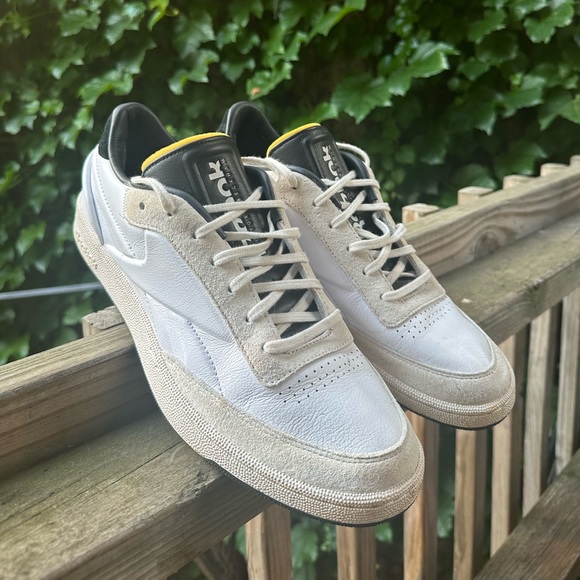 Reebok x Victoria Beckham Sneakers - Picture 4 of 5